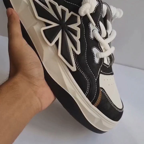 Black Ogiy sneakers for men
